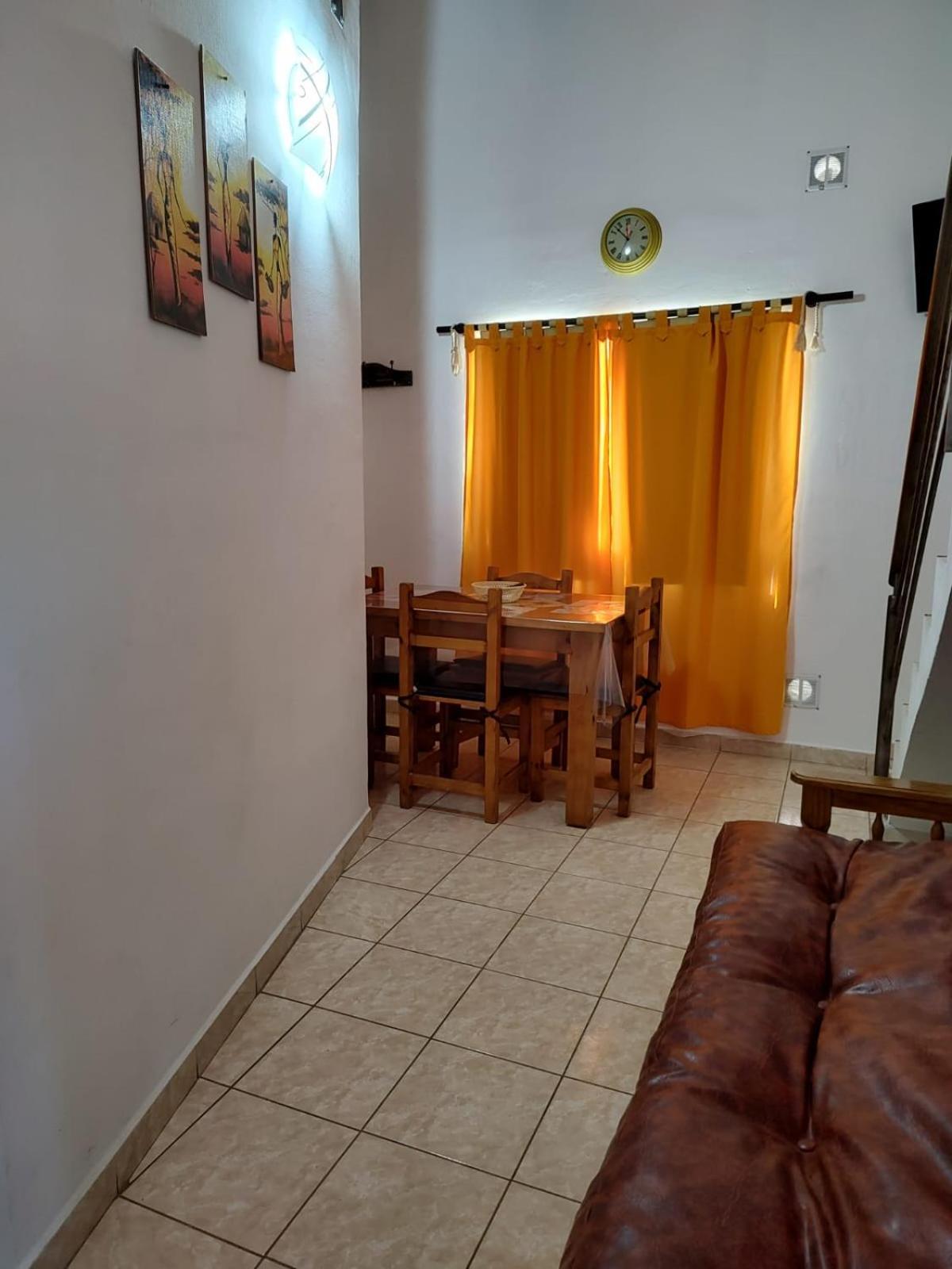 Departamentos Anahi Apartment Rio Colorado Bagian luar foto