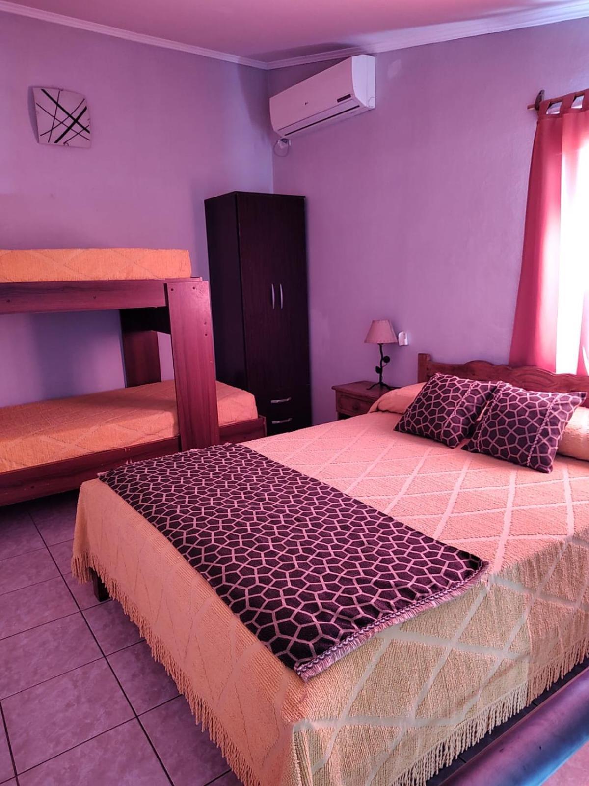 Departamentos Anahi Apartment Rio Colorado Bagian luar foto